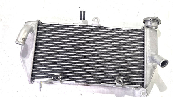 2024 Yamaha R3 Radiator – GP Motorcycle Wreckers